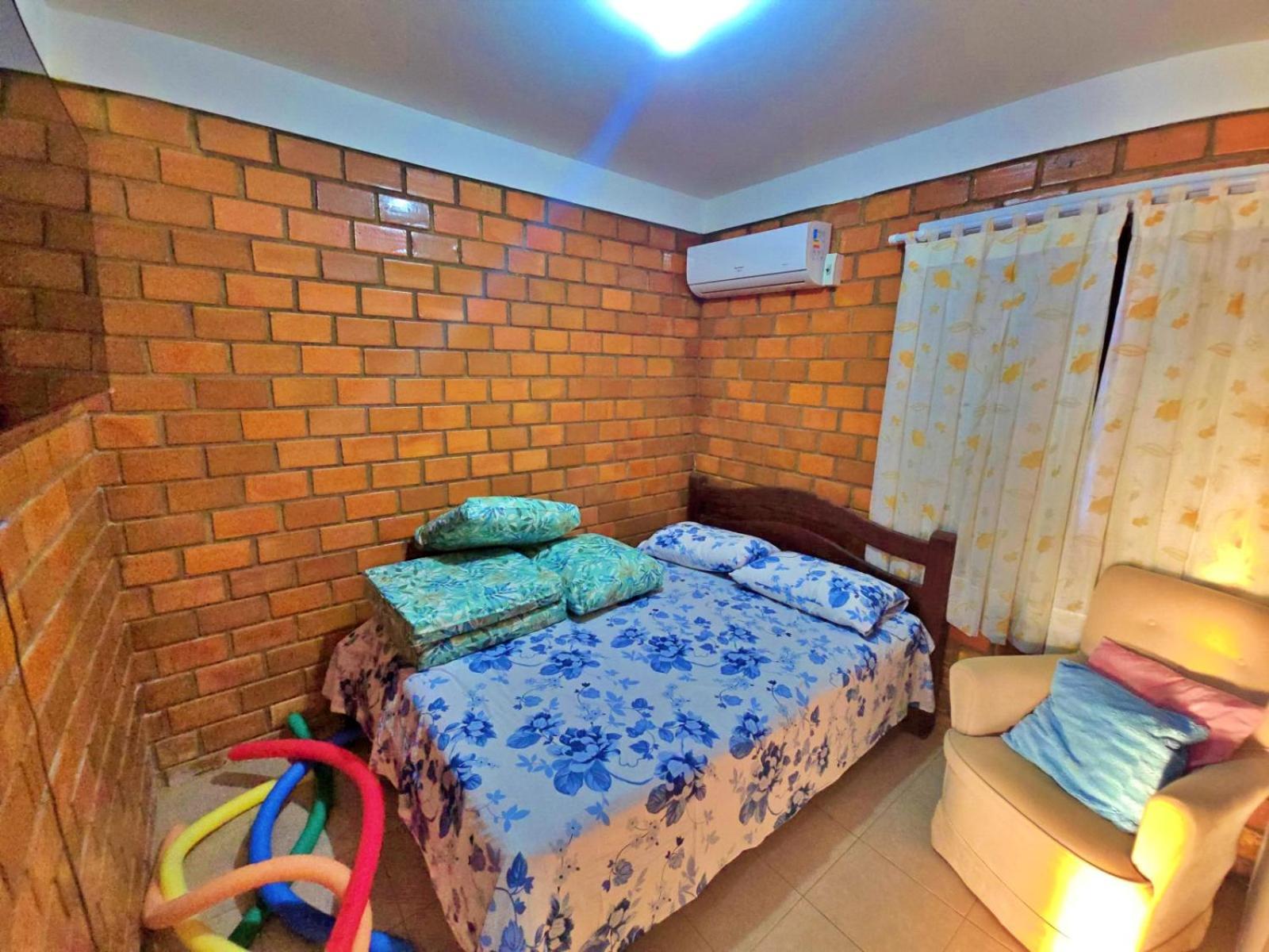 Chale Aconchegante Com Vista Para Piscina กราวาตา ภายนอก รูปภาพ