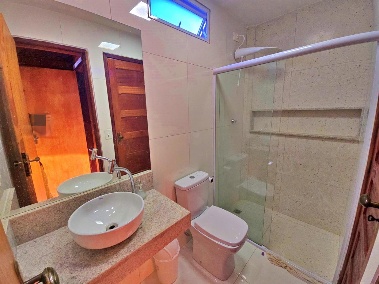 Chale Aconchegante Com Vista Para Piscina กราวาตา ภายนอก รูปภาพ