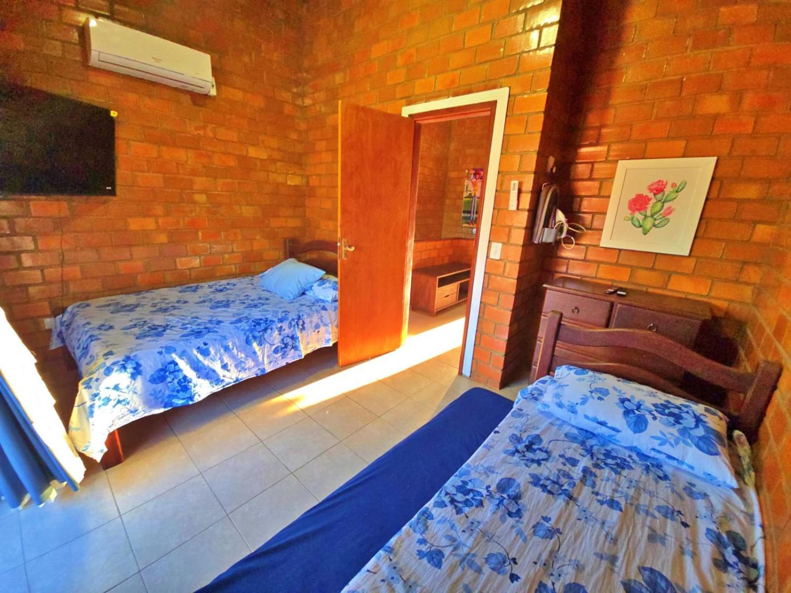 Chale Aconchegante Com Vista Para Piscina กราวาตา ภายนอก รูปภาพ